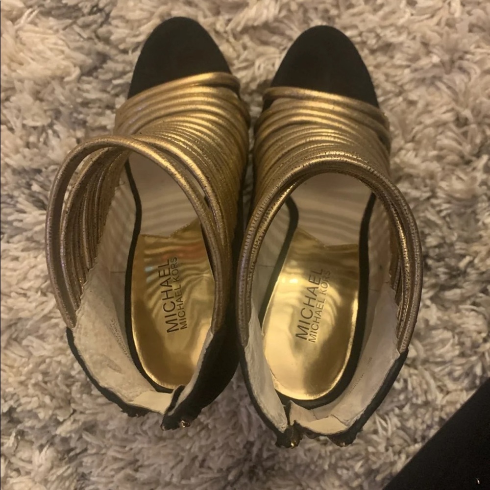 Michael Kors black and gold suede heels - Picture 7 of 8